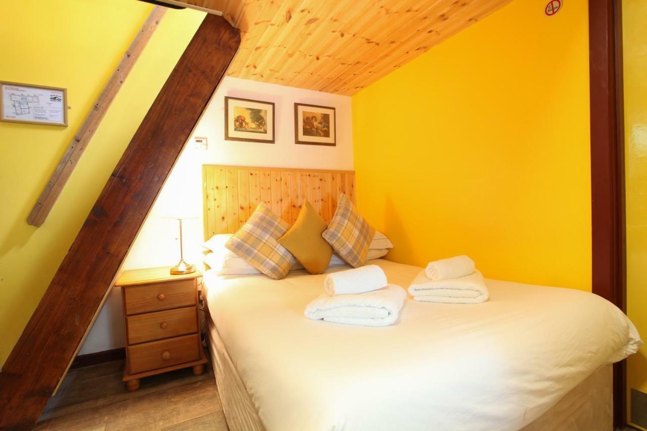 Moville Boutique Hostel & Apartments Luaran gambar
