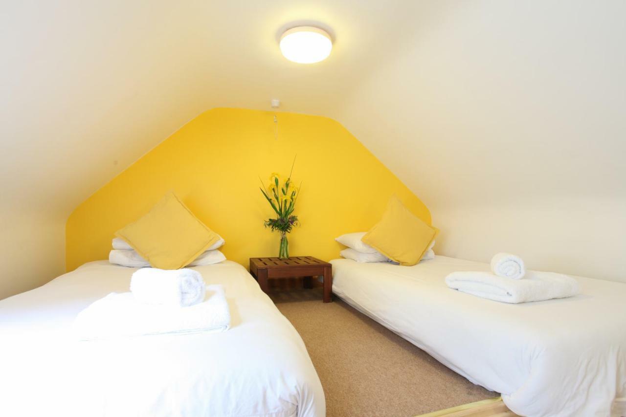 Moville Boutique Hostel & Apartments Luaran gambar